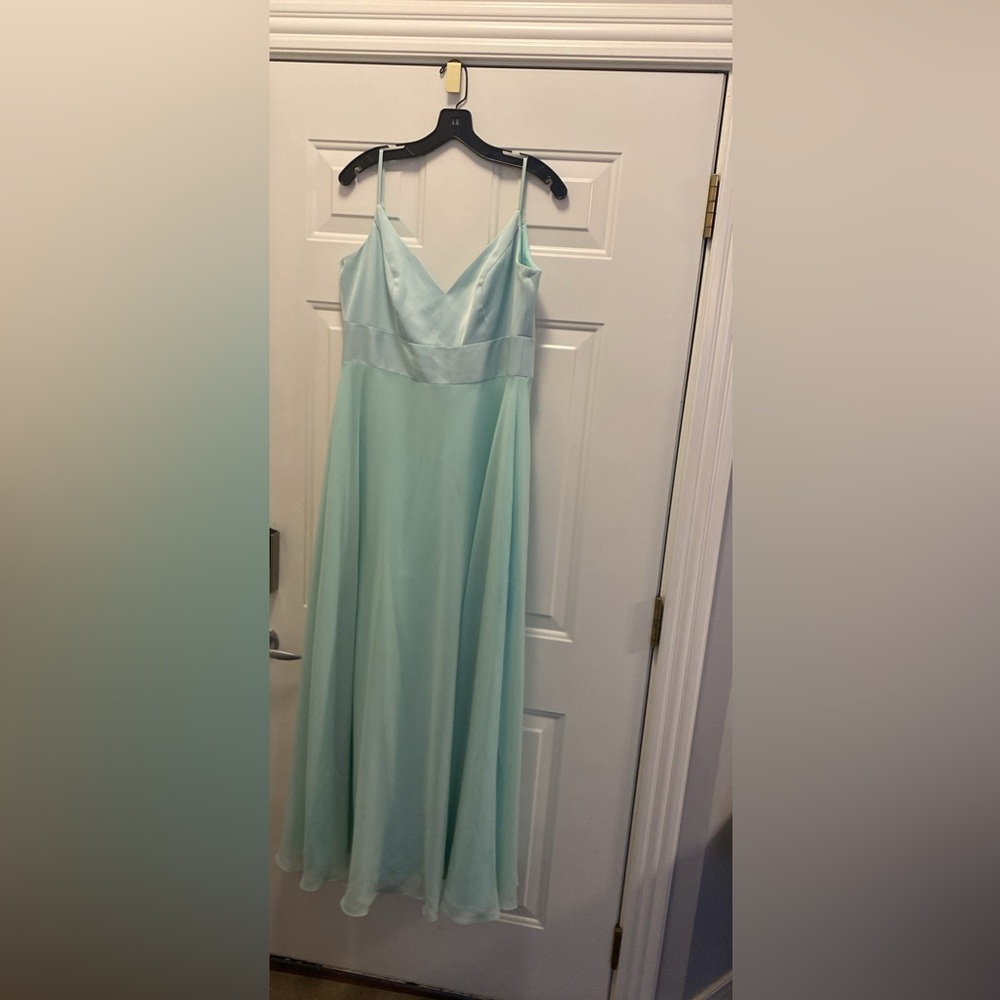 David's Bridal Mint Green Dress Sz 12